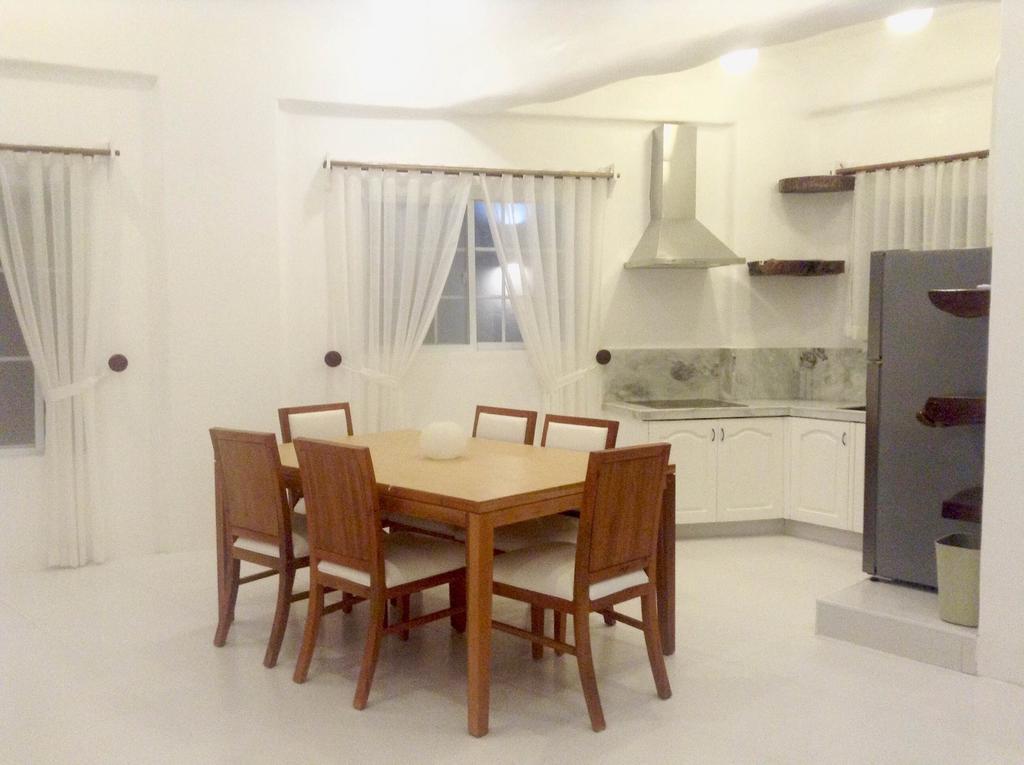 Vitalis Villas Ilocos Buitenkant foto